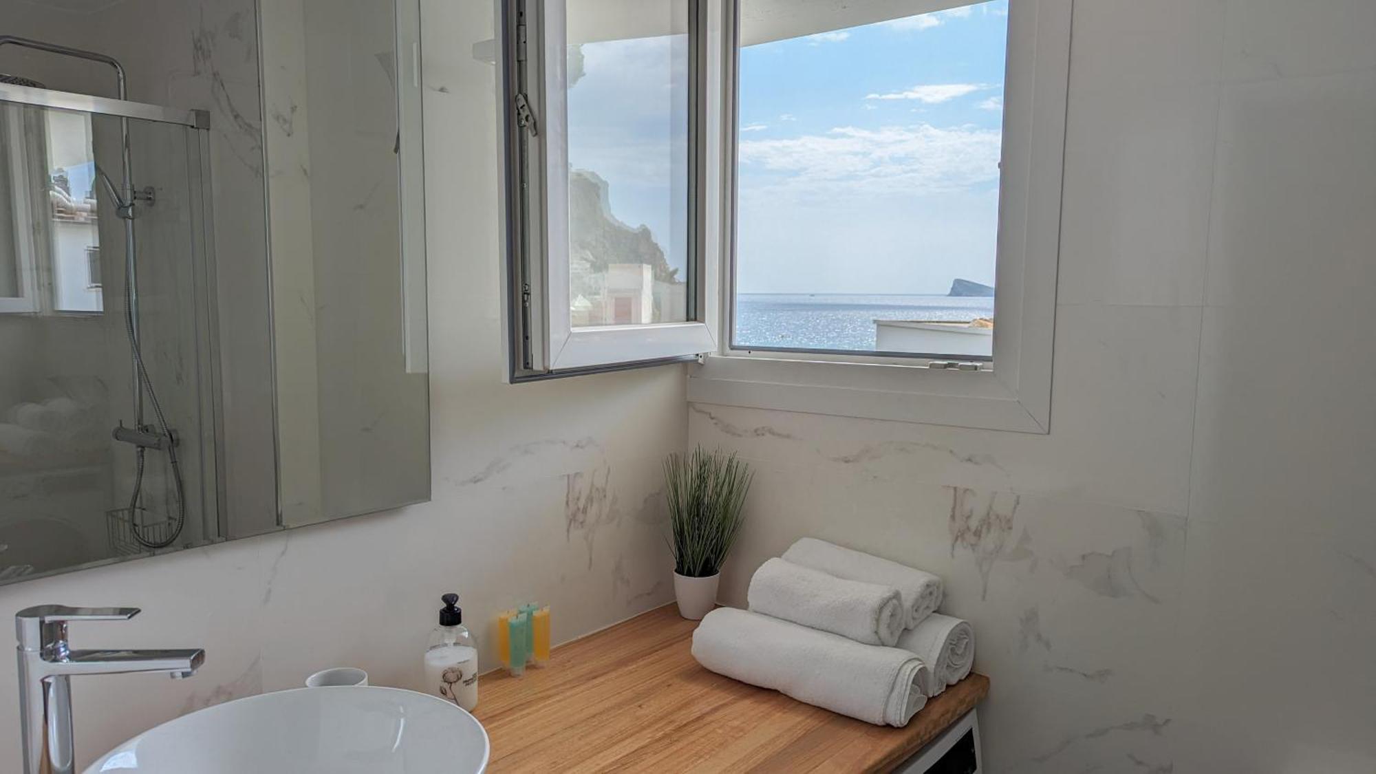 Cartago Sea View Apartment ベニドルム エクステリア 写真